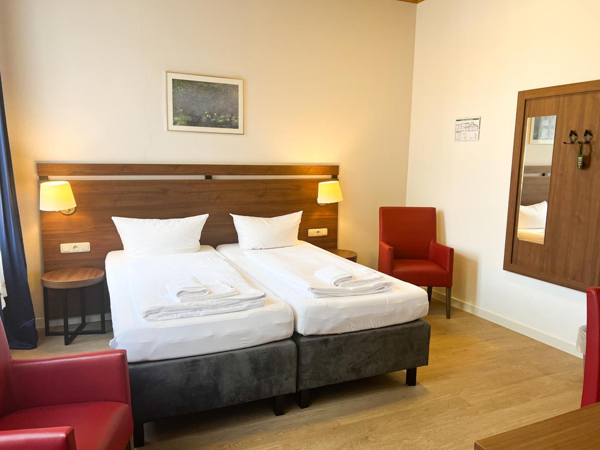 Hotel Fraenkischer Hof Kitzingen Extérieur photo