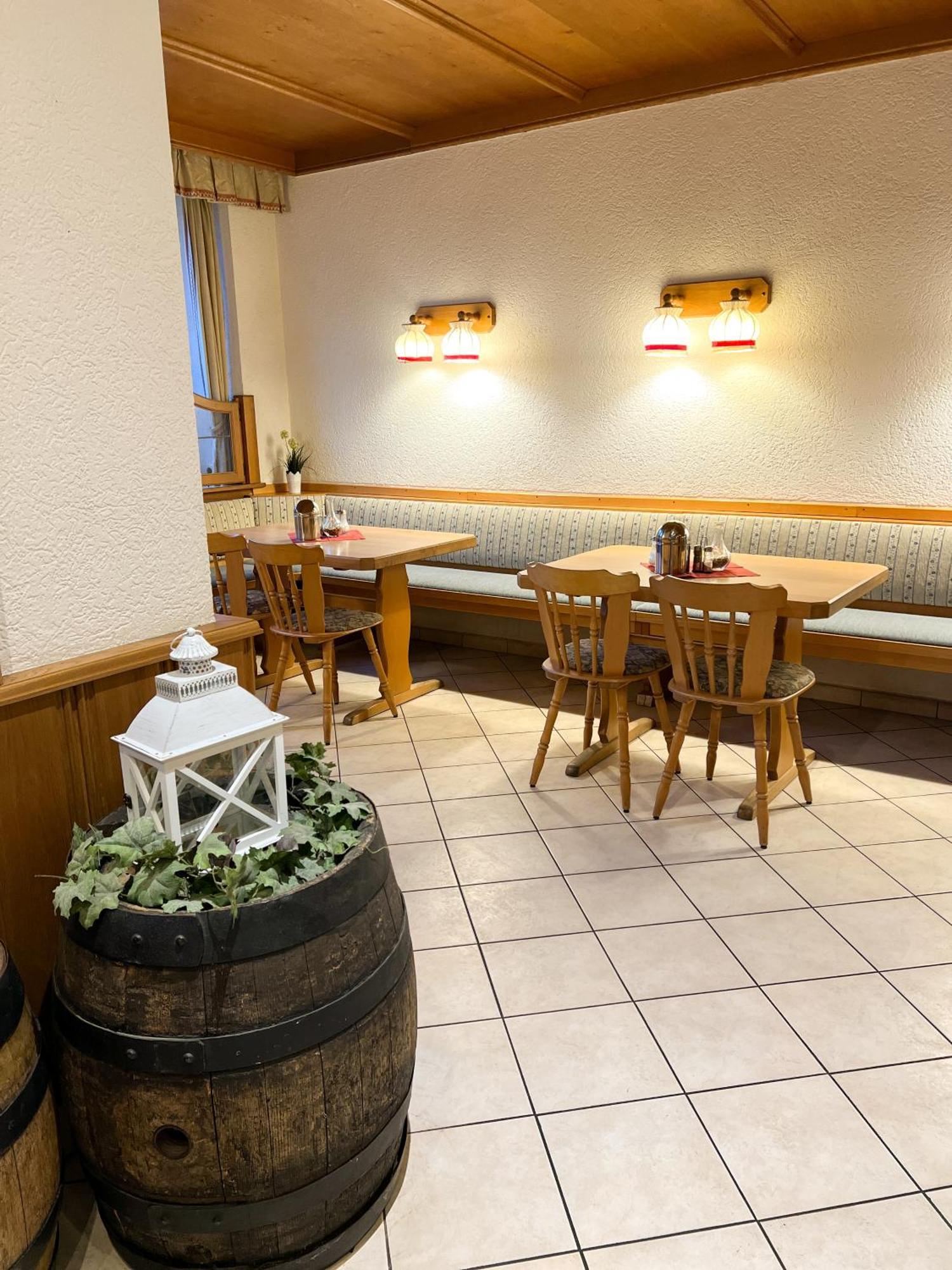 Hotel Fraenkischer Hof Kitzingen Extérieur photo